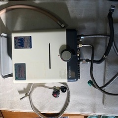瞬間湯沸かし器　