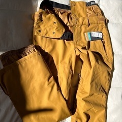 ROXYスノボーウェアの画像