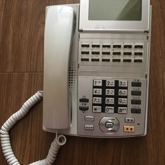 【値下げ】ビジネスフォン4台（主装置付）の画像