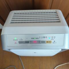 パナソニック　ナノイー　空気清浄機の画像