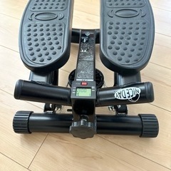 【値下げ】踏むだけ簡単健康ステッパーの画像