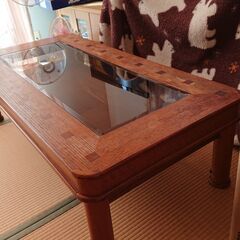 ローテーブル譲ります