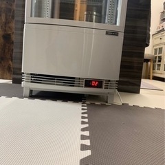 ドリンク冷蔵庫の画像