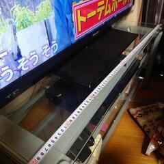 値下げしました！美品40型テレビ、BDレコーダー、TV台3点セットの画像