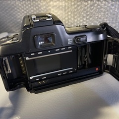 Nikon 一眼レフカメラ　F-601 QUARTZ DATEの画像