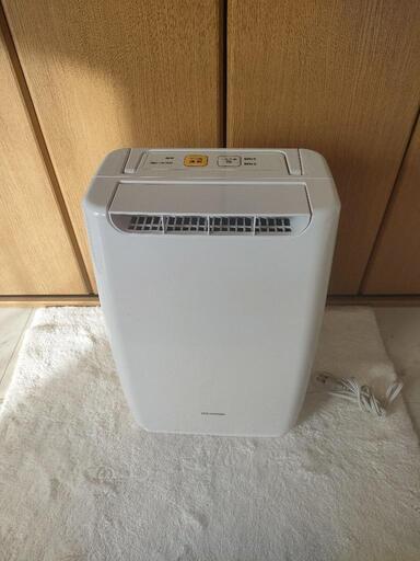 【良品】アイリスオーヤマ　衣類乾燥除湿機