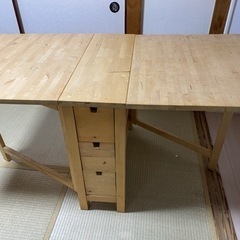 折りたたみダイニングテーブル