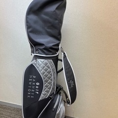 バーニーズニューヨーク　ゴルフバックセットの画像