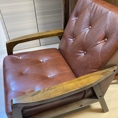 1人掛けソファ　レトロ風