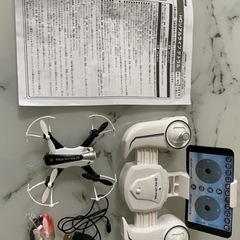 小型ドローン　カメラ付き　スマホで操作可能の画像
