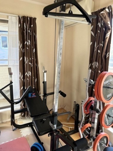 トレーニングマシン