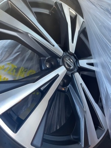 サマータイヤ　18インチ　ホイール付