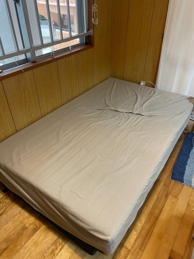 中古　セミダブル　足つきベッド　マットレス