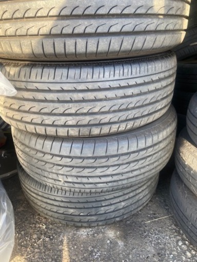 205/60R16ヨコハマブルーアース
