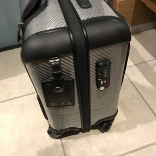 tumi キャリーバッグ　