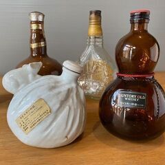 引き渡し者決定！アンティーク　洋酒の空き瓶の画像