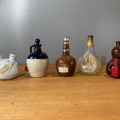 引き渡し者決定！アンティーク　洋酒の空き瓶の画像