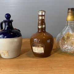 引き渡し者決定！アンティーク　洋酒の空き瓶の画像