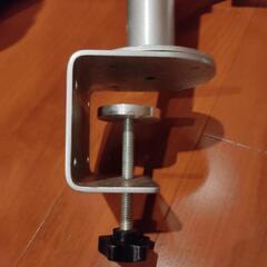 モニターアームの画像