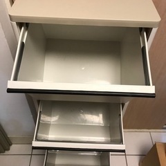 【ご自身で運べる方限定】0円分別３段ゴミ箱の画像