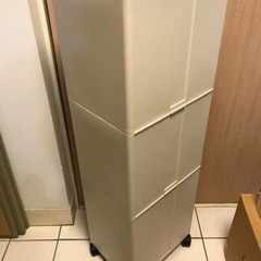 【ご自身で運べる方限定】0円分別３段ゴミ箱の画像