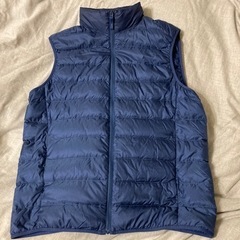 UNIQLO ウルトラ ライトダウン ベスト ブルー