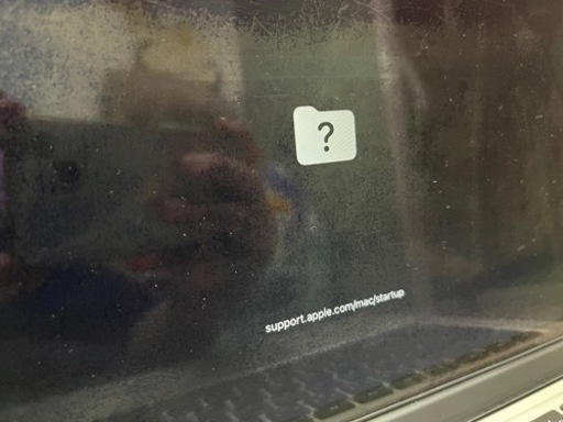 あまり使っていなかったMacBook 当時は中古で7万で買いました　引き取り希望