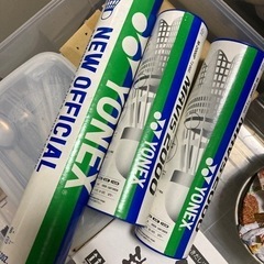 バドミントン羽根の画像