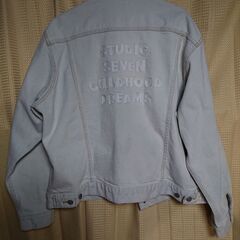 3000円→2000円。GU スタジオ7 コラボ デニムジャケッ...