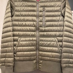 UNIQLOレディスダウンジャケット