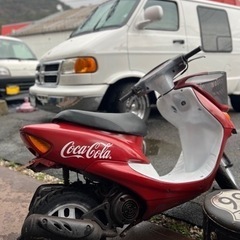 コカコーラ仕様のDioチェスタ2ストの画像