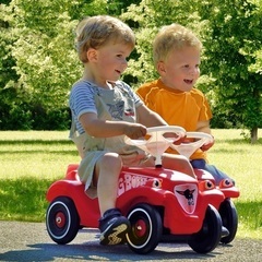 ボビーカーbobby car ボーネルンドの画像