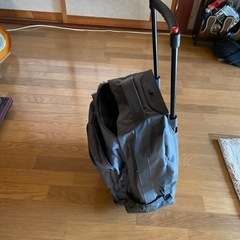 キャリーバック　大　１月２３日までに連絡ください