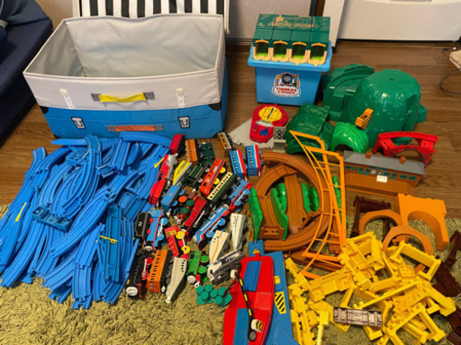 プラレール　トーマス　ぐらぐら橋　機関庫