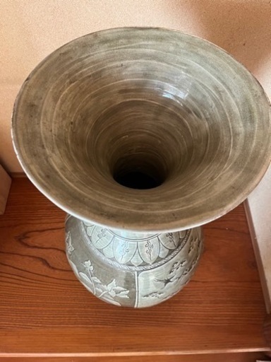 中国の骨董品　壺　