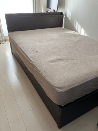 【定価10万円以上】ニトリ 収納コンセント付ダブルベッド＋無印良品 ポケットコイルスプリングマットレス