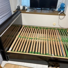 ダブルベッドとベッドマット