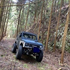 今週限定値下げ　カスタム多数！JA11ジムニーMT！車検あり！の画像