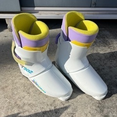 スキー　ブーツ　中古品　23センチ