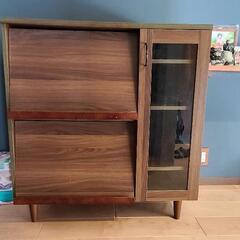 マガジンラック　棚　相談中