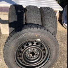 スキーシーゼンに最適 「値下げ」ダンロップ　DUNLOP 185/70 R14 の画像
