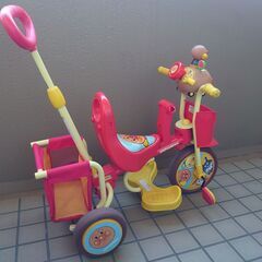 三輪車（アンパンマン）の画像