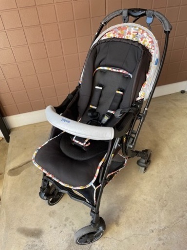 ベビーカー　Pigeon ランフィ　rbo ディズニーデザイン