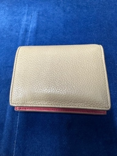 PRADA プラダ 二つ折り財布