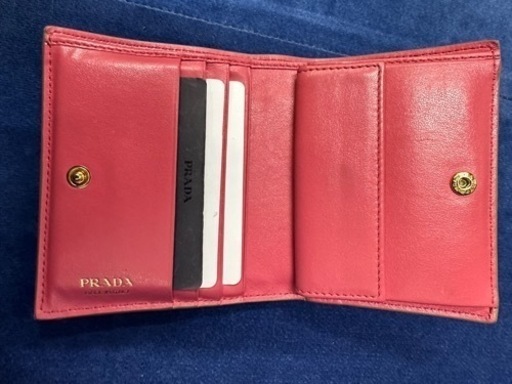 PRADA プラダ 二つ折り財布
