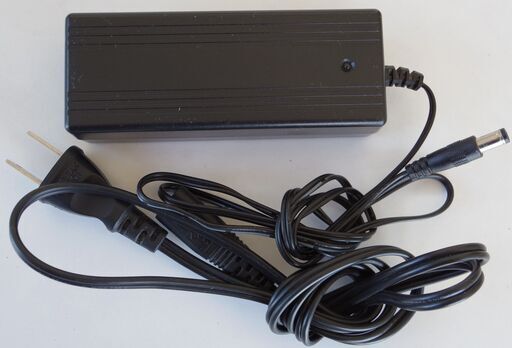 ■iRobotルンバ専用 充電アダプター★Fuyuang★FY2251250★22.5V 1.25A■電源ケーブル(メガネケーブル)付