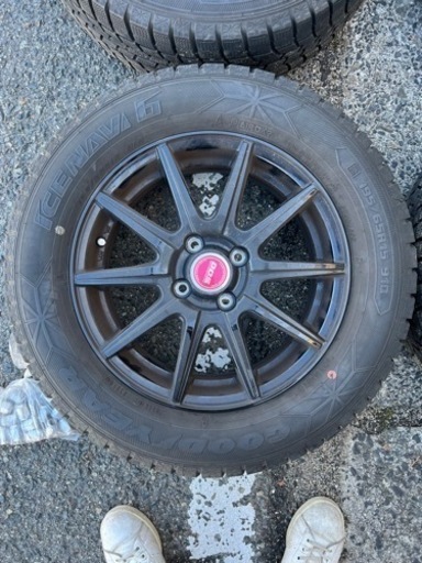 スタッドレスタイヤ ホイール 4本セット 195/65R15 カローラフィールダー