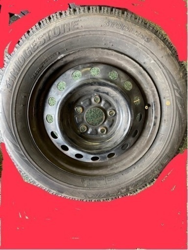 スタッドレスタイヤ売ります！！