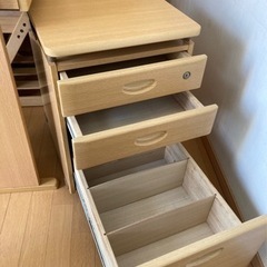 【最終値下げ】学習机&椅子の画像