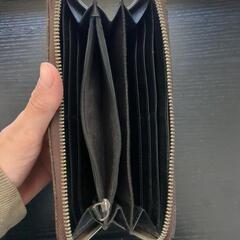 【値下げしました】カルバンクラインの長財布の画像